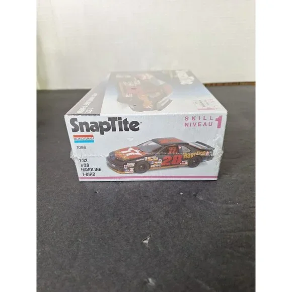 Monogram Snaptite #28 Havoline T-Bird 1:32 Model Kit #1086 Davie Allison - Picture 4 of 7